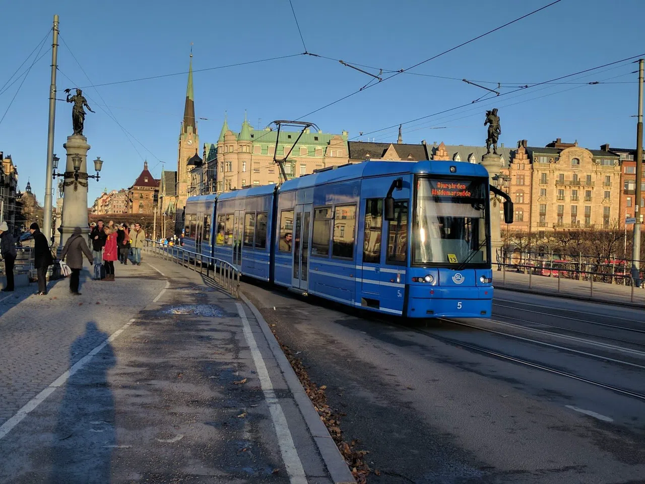 At krydse Stockholm som en lokal, en bro ad gangen
