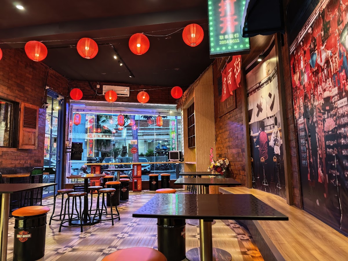 Fu-Xi, Stockholm